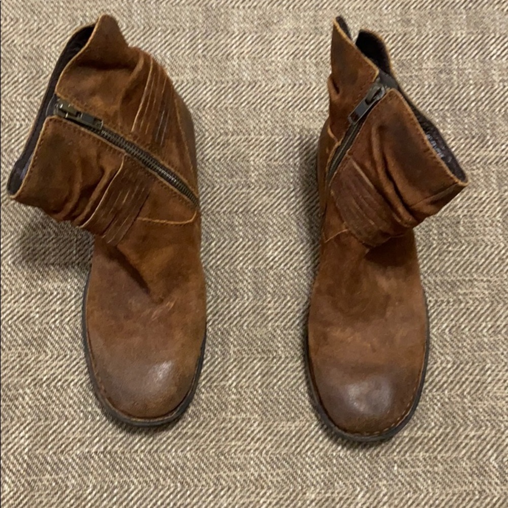 Born ankle boots